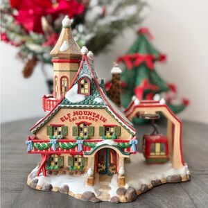 Department 56 Elf Mountain Ski Resort